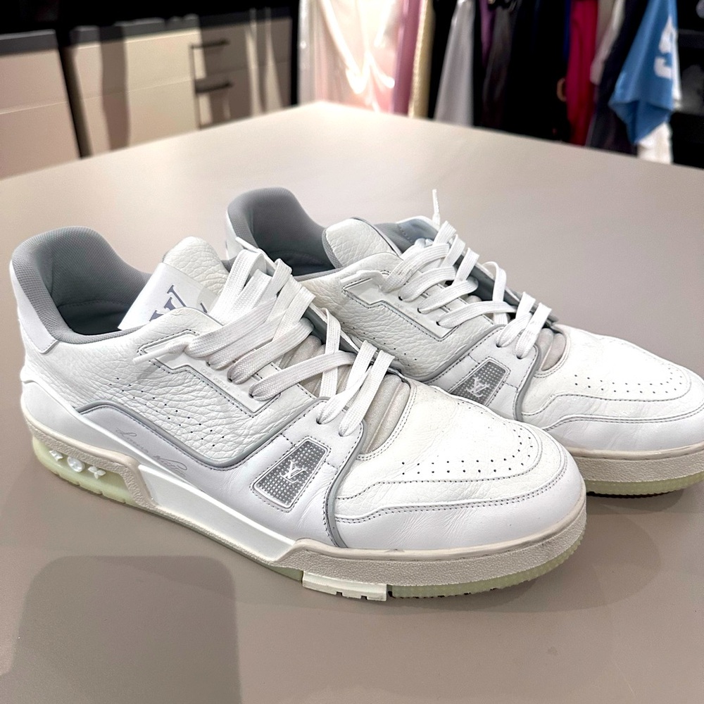 2022 Louis Vuitton Trainer White 1A8WB9